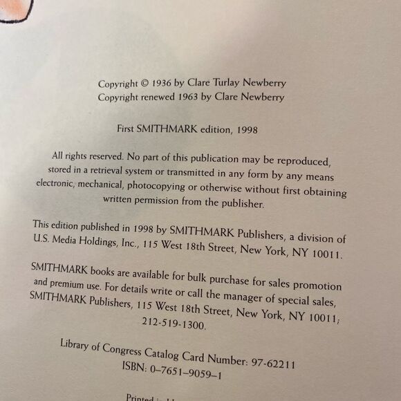 NEW Clare Turlay Newberry “mittens” - Picture 4 of 5